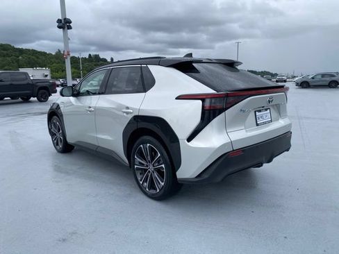 Certified 2023 Toyota bZ4X AWD w/ Weather Package image 10