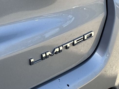Used 2024 Jeep Compass Limited AWD/4WD image 11