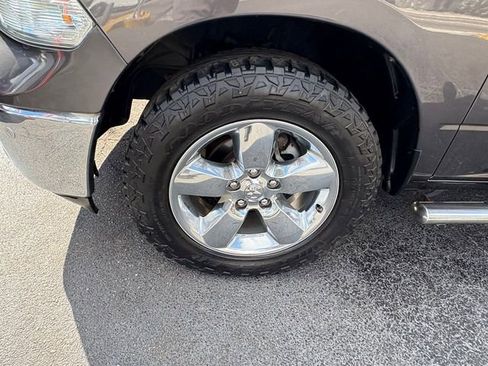 Used 2018 RAM 1500 Lone Star image 15