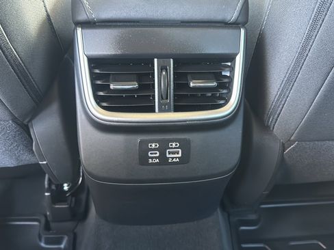 Certified 2024 Subaru Outback Premium AWD/4WD image 20