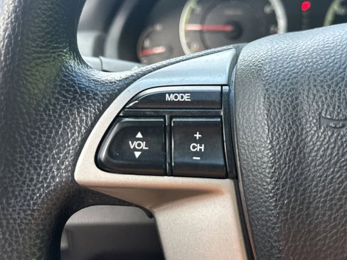 Used 2011 Honda Accord EX image 20