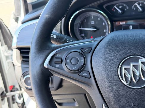 Used 2020 Buick Envision Essence w/ LPO, Active Package FWD image 21