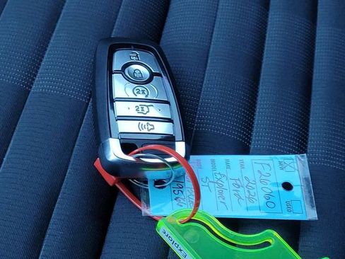 New 2026 Ford Explorer ST-Line w/ ST-Line Street Pack image 24