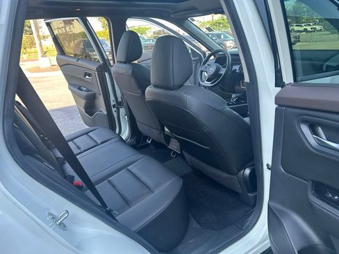 Certified 2023 Nissan Rogue SV w/ SV Premium B Package AWD/4WD image 29