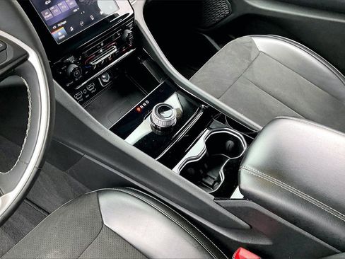 Certified 2023 Jeep Grand Cherokee Altitude image 32