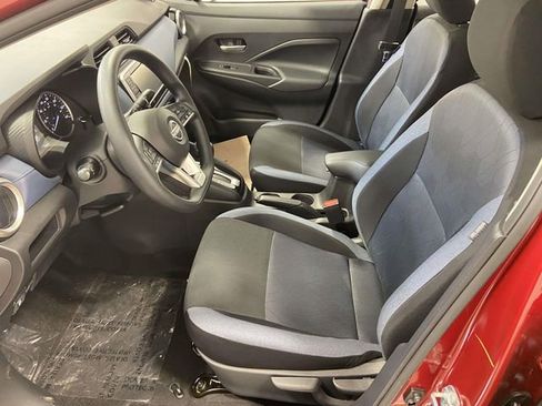 New 2025 Nissan Versa SV w/ Trunk Package image 10