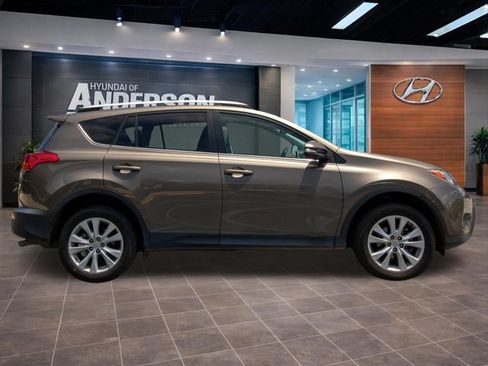 Used 2015 Toyota RAV4 Limited FWD image 14