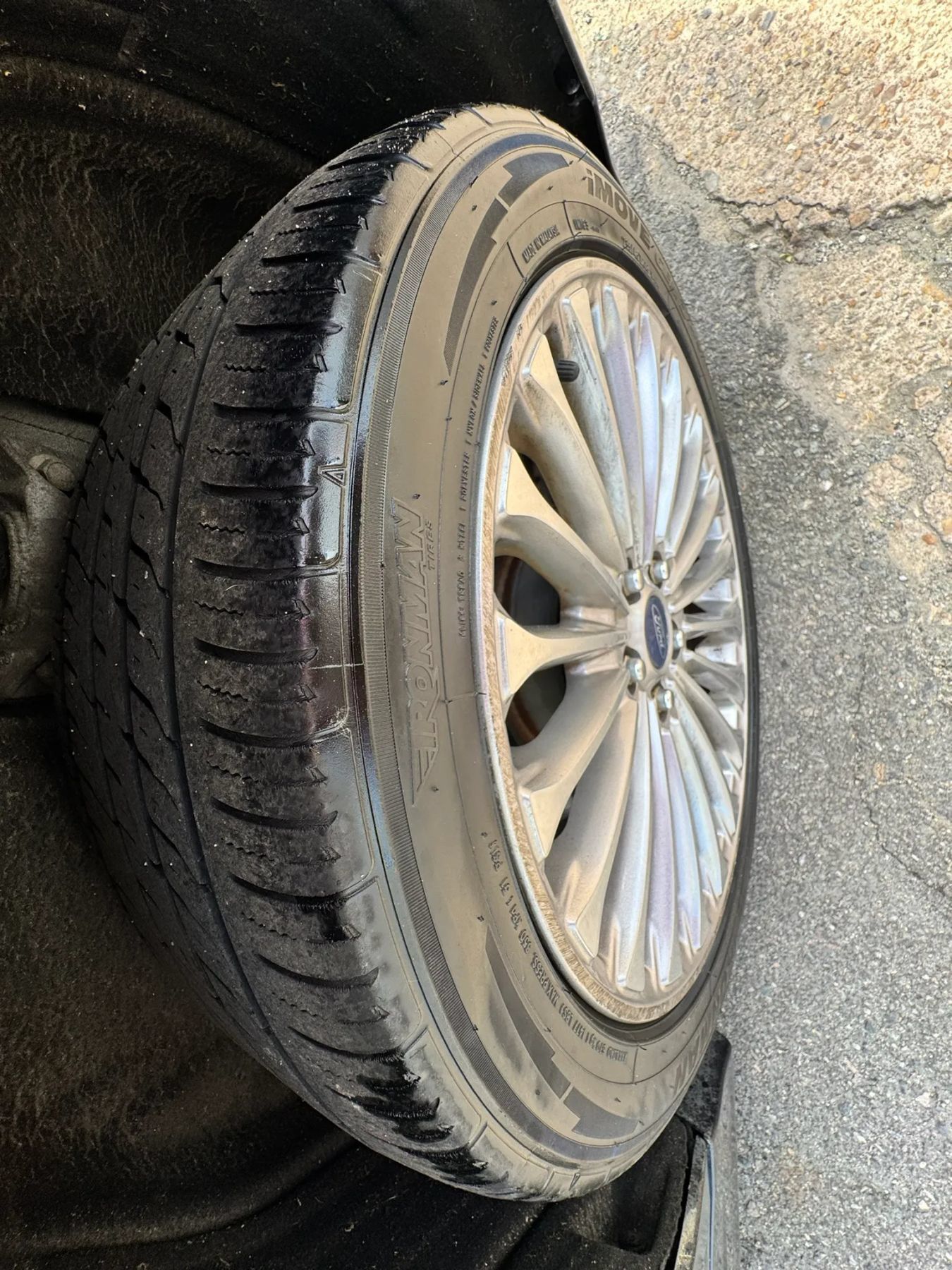 Used 2014 Ford Fusion Titanium FWD image 33