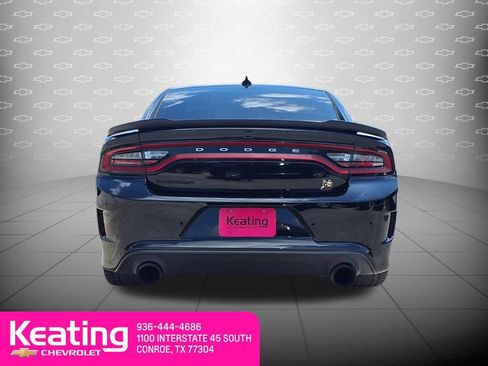 Used 2022 Dodge Charger Scat Pack w/ Dynamics Package RWD image 6