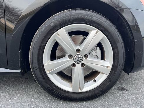 Used 2013 Volkswagen Passat 2.5 SE image 23