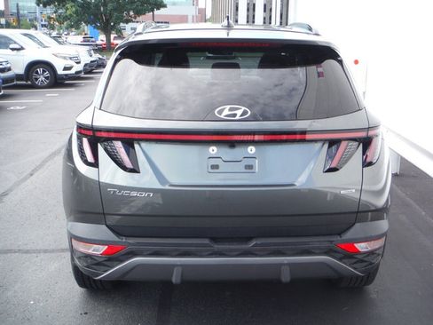 Used 2023 Hyundai Tucson Limited w/ Cargo Package AWD/4WD image 8