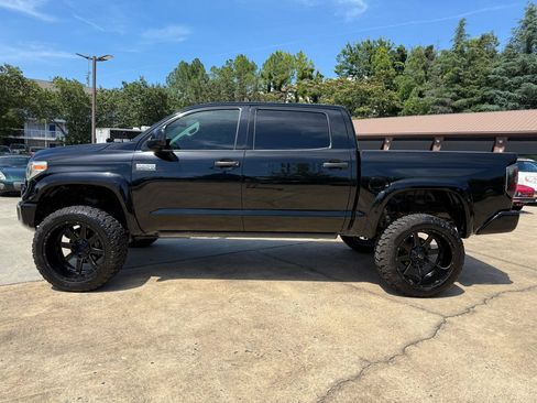 Used 2018 Toyota Tundra Platinum AWD/4WD image 2