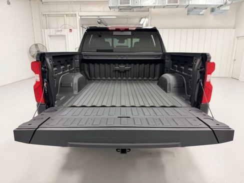 Used 2026 Chevrolet Silverado 1500 High Country w/ Technology Package image 29