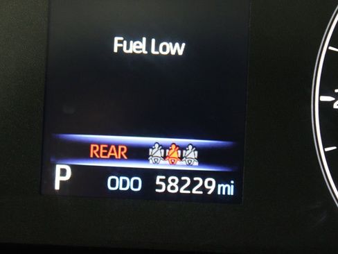 Used 2024 Toyota Corolla LE FWD image 32
