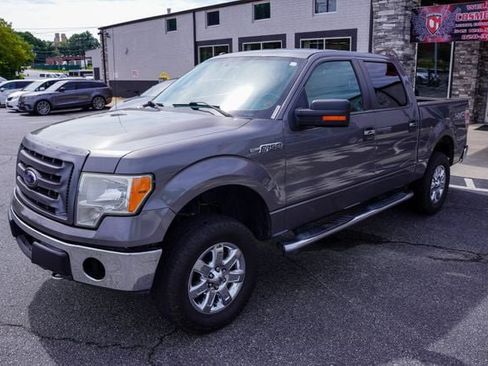 Used 2013 Ford F150 XLT w/ XLT Chrome Pkg AWD/4WD image 2