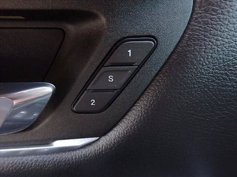 Used 2023 RAM 1500 Laramie AWD/4WD image 12