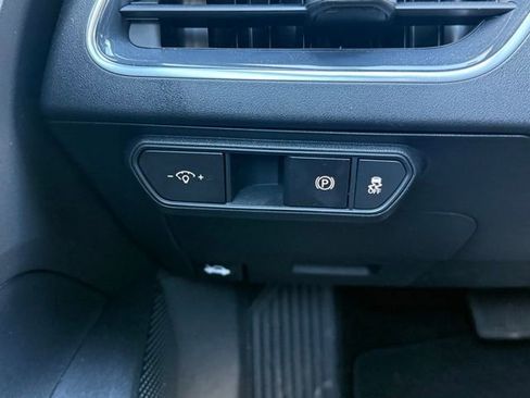 Used 2025 Kia K4 GT-Line image 31