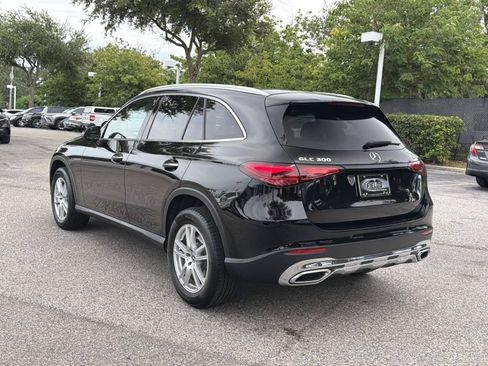 Certified 2025 Mercedes-Benz GLC 300 4MATIC image 5