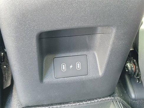 New 2025 Hyundai Tucson SE image 17