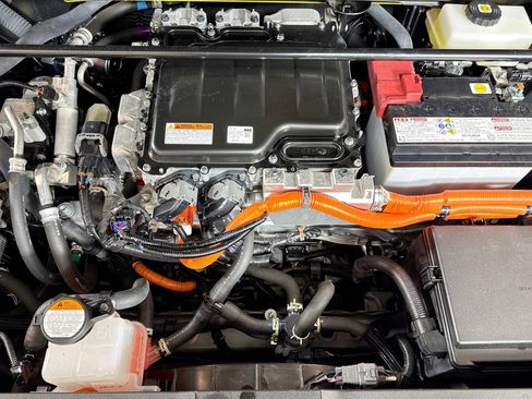 Used 2023 Lexus RZ 450e Premium image 27