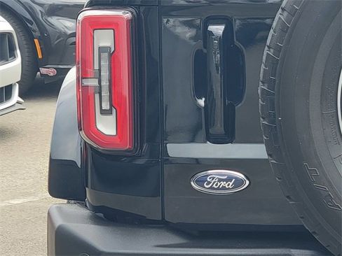 Certified 2023 Ford Bronco Outer Banks image 5