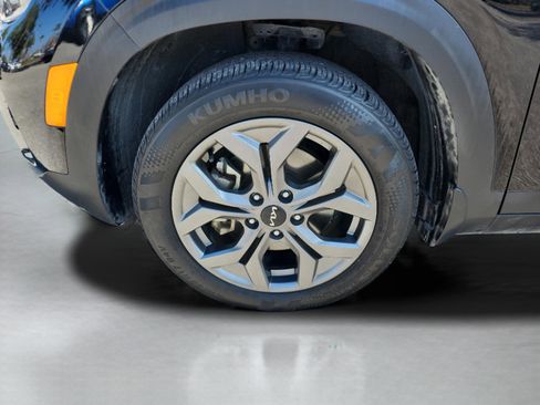 Used 2024 Kia Seltos S image 10