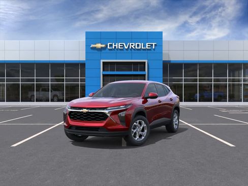 New 2026 Chevrolet Trax LS w/ LS Convenience Package FWD image 8