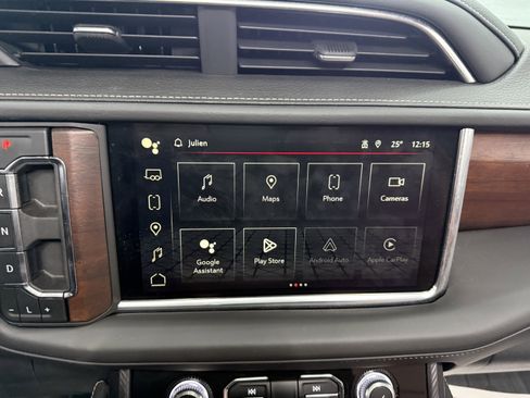 Used 2023 GMC Yukon Denali Ultimate image 15