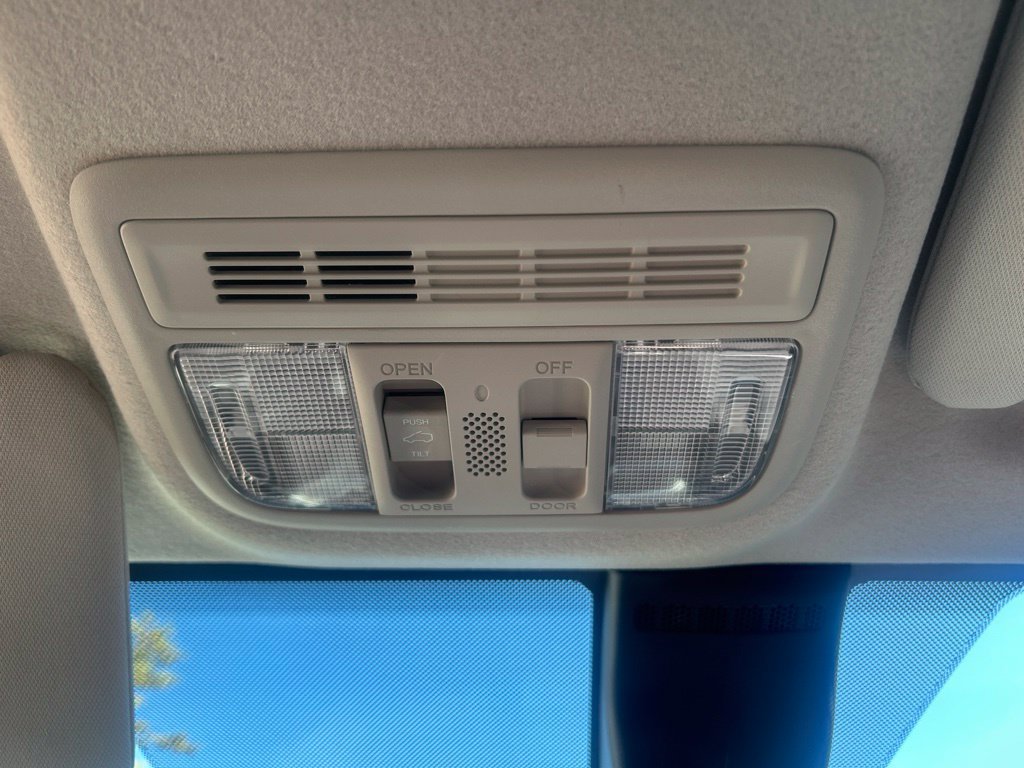 Used 2019 Honda Fit EX image 21