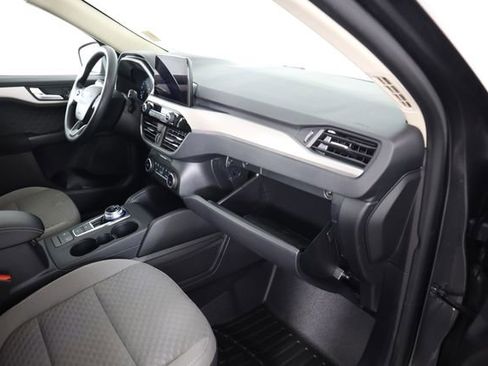 Used 2020 Ford Escape SE image 57