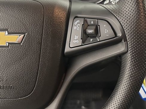 Certified 2022 Chevrolet Trax LS w/ Tint and Cruise Package image 12