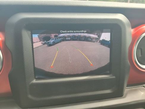 Used 2021 Jeep Wrangler Unlimited Rubicon image 21