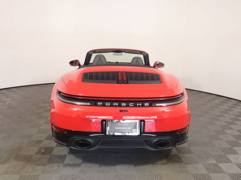 Used 2026 Porsche 911 Carrera RWD image 28