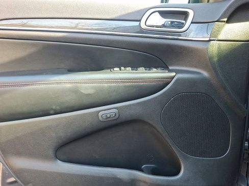 Certified 2018 Jeep Grand Cherokee Trailhawk image 13