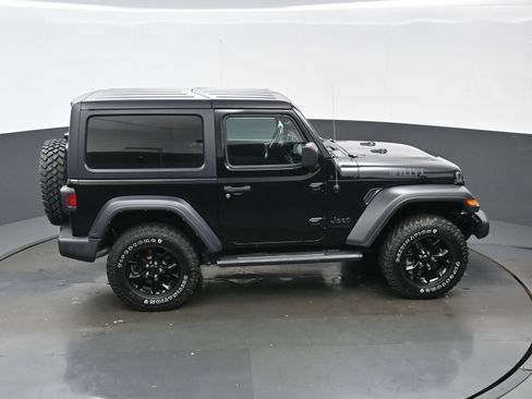 Used 2021 Jeep Wrangler Sport AWD/4WD image 39