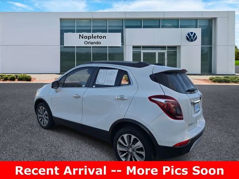 Used 2017 Buick Encore Preferred image 4