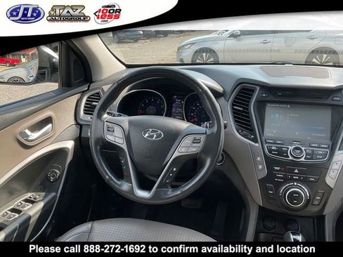 Used 2013 Hyundai Santa Fe Sport image 17