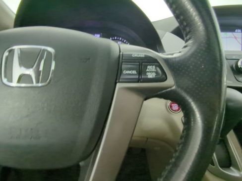 Used 2016 Honda Odyssey EX-L image 27