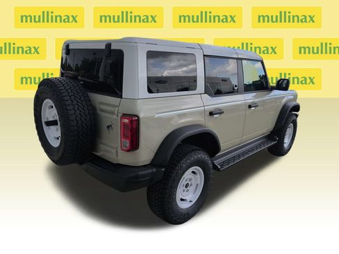 New 2026 Ford Bronco Heritage Edition AWD/4WD image 3