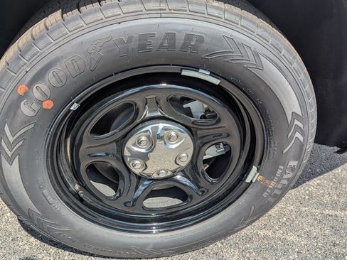 New 2025 Ford Explorer 4WD Police Interceptor image 17