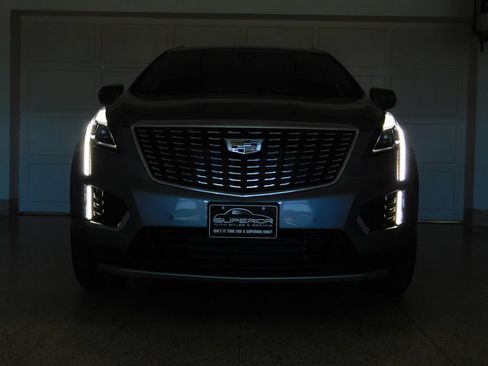 Used 2020 Cadillac XT5 Premium Luxury AWD/4WD image 13