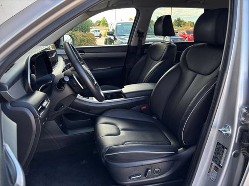 Used 2025 Hyundai Palisade SEL FWD image 39