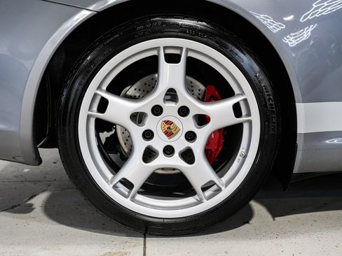 Used 2005 Porsche 911 Carrera S RWD image 46