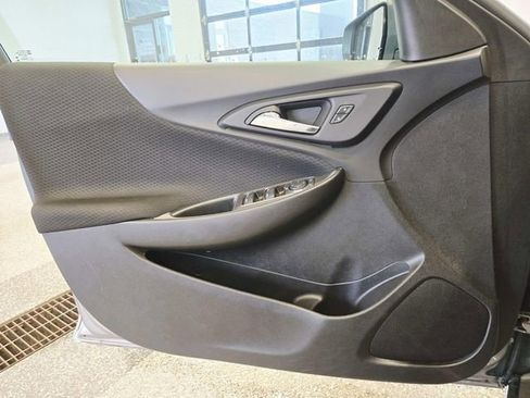 Used 2025 Chevrolet Malibu LS FWD image 26
