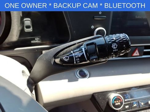 Used 2023 Hyundai Elantra SEL w/ Cargo Package FWD image 21
