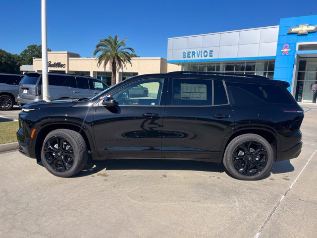 New 2027 Chevrolet Traverse RS w/ LPO, Floor Liner Package FWD image 3