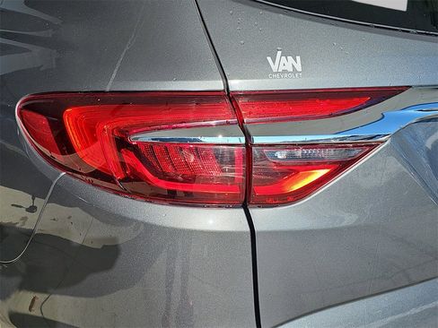 Used 2019 Buick Enclave Essence image 36