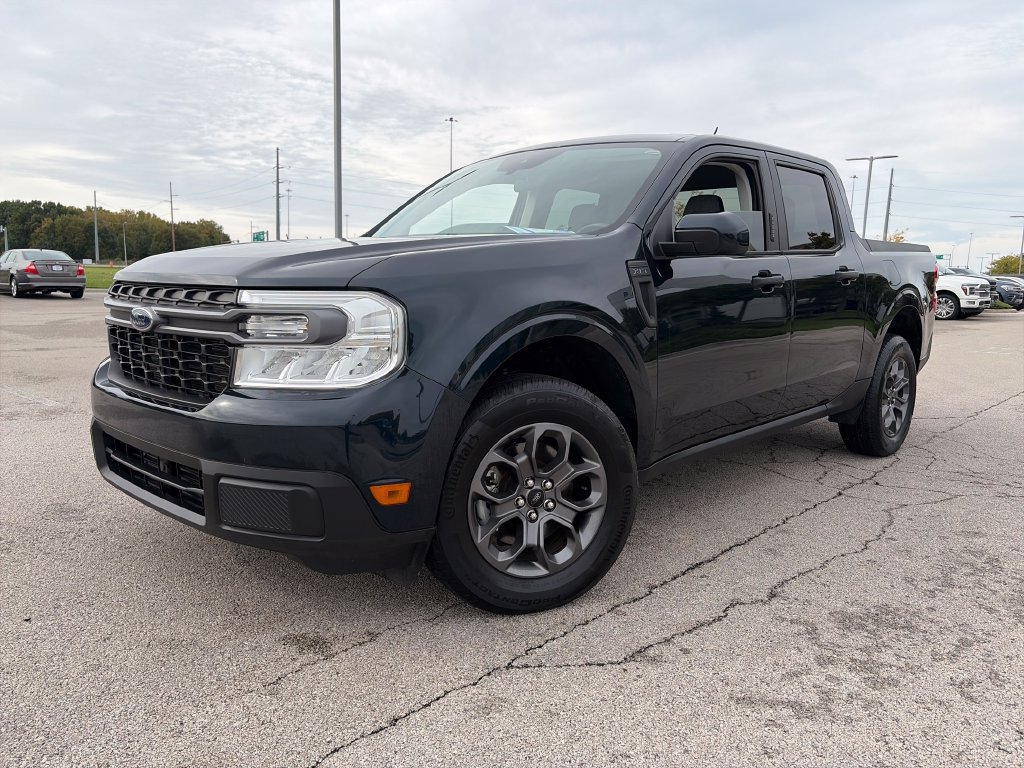 Used 2023 Ford Maverick XLT w/ XLT Luxury Package FWD image 3