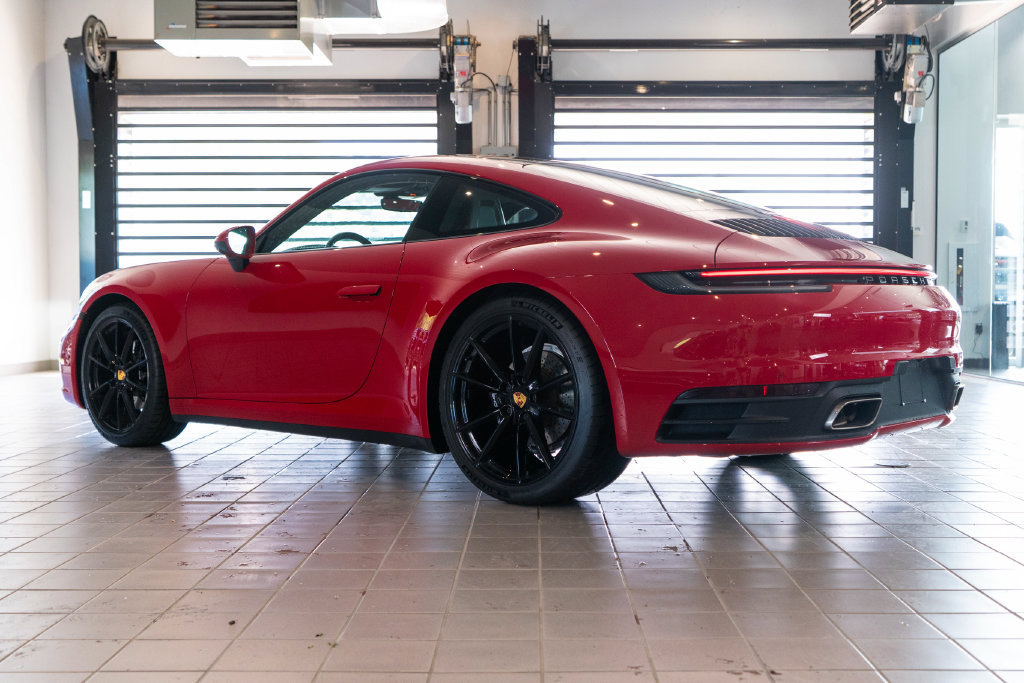 Certified 2022 Porsche 911 Carrera RWD image 3