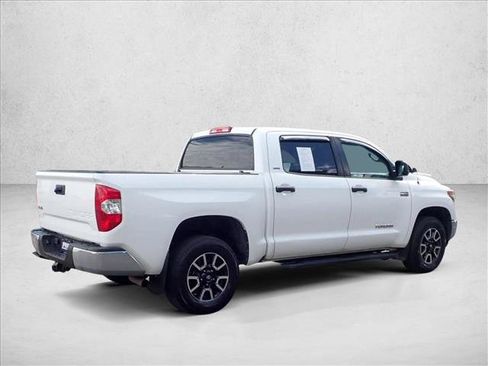 Used 2019 Toyota Tundra SR5 w/ SR5 Upgrade Package AWD/4WD image 4